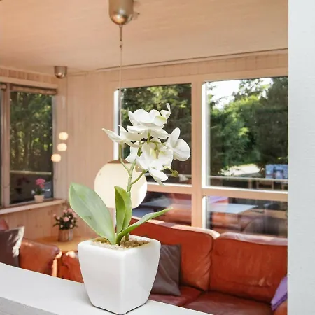 Two-bedroom Holiday In 33 Tatil Evi Hals